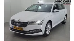 Wit Gebruikt 2021 Skoda Superb Business Line Stationwagen | € 21.400 (Eerlijke prijs)
