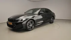 Zwart Gebruikt 2024 BMW 330 M Sport Sedan | € 41.900 (Goede deal)