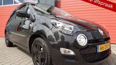 Zwart Gebruikt 2013 Renault Twingo Dynamique Hatchback | € 3.950 (Eerlijke prijs)