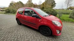 Rood Gebruikt 2011 Renault Twingo Hatchback | € 2.050 (Eerlijke prijs)