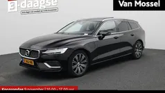 Gebruikt 2021 Volvo V60 R-Design Stationwagen | € 31.900 (Eerlijke prijs)