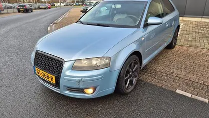 Blauw (metallic) Occasion 2008 Audi A3 Attraction Hatchback | € 2.499 (Goede deal)