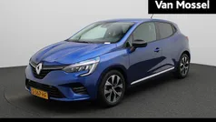Blauw Gebruikt 2023 Renault Clio V Evolution Hatchback | € 16.900 (Eerlijke prijs)