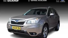 Bruin Gebruikt 2015 Subaru Forester SUV | € 19.950 (Eerlijke prijs)