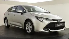 Grijs, metallic lak Gebruikt 2020 Toyota Corolla Business Edition Stationwagen | € 19.899 (Eerlijke prijs)