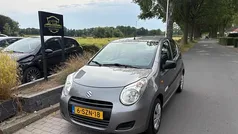 Grijs Gebruikt 2014 Suzuki Alto Comfort Hatchback | € 2.699 (Eerlijke prijs)