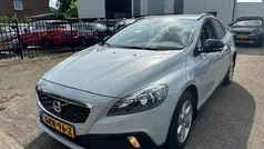 Gebruikt 2015 Volvo V40 CC Momentum Stationwagen | € 14.950 (Super prijs)