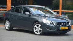 Zwart Gebruikt 2010 Volvo S60 Sedan | € 9.950 (Eerlijke prijs)