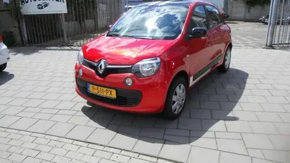 Occasion Renault Twingo Intens 90 PK (66 kW) 2019 Rood Hatchback