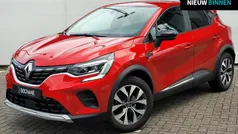 Gebruikt 2020 Renault Captur Zen SUV | € 17.195 (Eerlijke prijs)