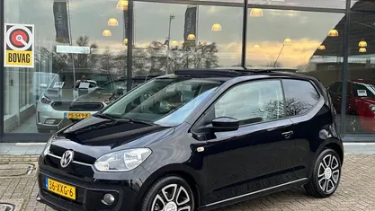 Occasion 2012 VW up! high up! Hatchback | € 5.949 (Eerlijke prijs)