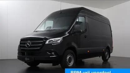 Zwart Occasion 2024 Mercedes Sprinter Van | € 59.990 (Eerlijke prijs)