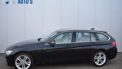 Occasion BMW 330 Executive 252 PK (185 kW) 2017 Zwart Stationwagen
