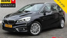 Zwart Gebruikt 2018 BMW 218 Executive Stationwagen | € 17.450 (Eerlijke prijs)