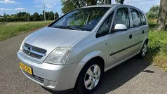 Grijs Gebruikt 2005 Opel Meriva MPV | € 2.499 (Eerlijke prijs)