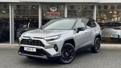 Gebruikt 2024 Toyota RAV4 Hybrid SUV | € 46.900 (Eerlijke prijs)
