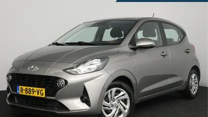 Grijs Occasion 2022 Hyundai i10 Comfort Hatchback | € 12.900 (Eerlijke prijs)