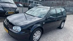 Zwart Gebruikt 2004 VW Golf IV Stationwagen | € 1.999 (Eerlijke prijs)