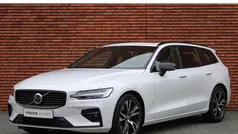 Wit Gebruikt 2023 Volvo V60 Ultimate Stationwagen | € 38.750 (Eerlijke prijs)