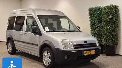 Gebruikt 2004 Ford Tourneo Van | € 14.950 (Eerlijke prijs)