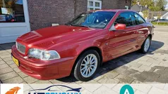Rood, metallic lak Gebruikt 1998 Volvo C70 Coupé | € 3.499 (Super prijs)