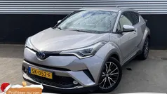 Grijs Gebruikt 2018 Toyota C-HR Executive SUV | € 21.900 (Eerlijke prijs)