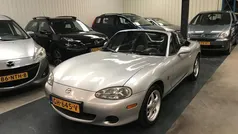 Grijs Gebruikt 2001 Mazda MX5 Exclusive Cabriolet | € 4.950 (Eerlijke prijs)