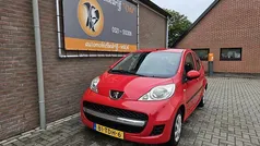 Rood Gebruikt 2012 Peugeot 107 Hatchback | € 2.745 (Super prijs)