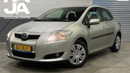 Occasion Toyota Auris Sol 124 PK (91 kW) 2009 Zilver Hatchback