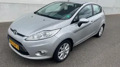 Grijs Gebruikt 2010 Ford Fiesta Ghia Hatchback | € 2.950 (Goede deal)