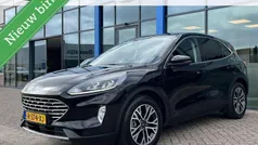 Zwart Gebruikt 2020 Ford Kuga Titanium SUV | € 23.650 (Goede deal)