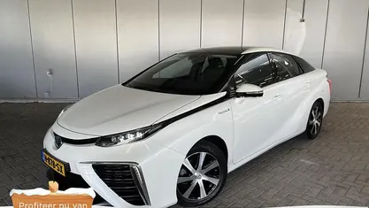 Occasion Toyota Mirai Executive 154 PK (113 kW) 2015 Wit Sedan