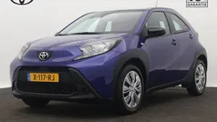 Gebruikt 2024 Toyota Aygo Play Hatchback | € 19.995 (Goede deal)