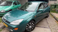 Gebruikt 1999 Ford Focus Ghia | € 1.249 (Eerlijke prijs)