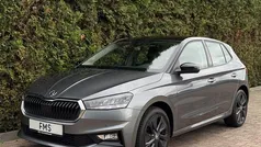Grijs, metallic lak Gebruikt 2024 Skoda Fabia Selection Hatchback | € 23.890 (Goede deal)