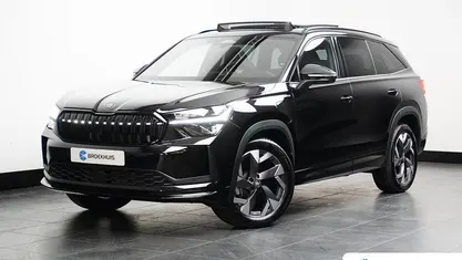 Zwart Nieuw 2025 Skoda Kodiaq SportLine SUV | € 54.095 (Eerlijke prijs)