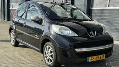 Zwart Gebruikt 2011 Peugeot 107 Hatchback | € 4.500 (Eerlijke prijs)
