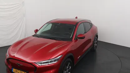 Occasion Ford Mustang Mach-E 197 kW (268 PK) 2025 Rood SUV
