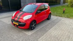 Rood Gebruikt 2007 Citroën C1 Hatchback | € 1.199 (Eerlijke prijs)