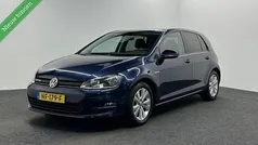 Blauw Gebruikt 2017 VW Golf VII Hatchback | € 12.000 (Goede deal)