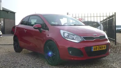 Gebruikt 2013 Kia Rio Hatchback | € 4.450 (Eerlijke prijs)