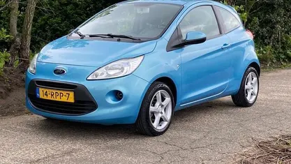 Occasion Ford Ka Cool & Sound Edition 69 PK (50 kW) 2011 Blauw, metallic lak Hatchback