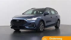 Blauw Gebruikt 2023 Ford Focus ST-Line Stationwagen | € 24.630 (Eerlijke prijs)