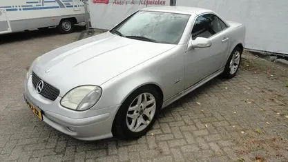 Grijs Gebruikt 2004 Mercedes SLK200 Edition Cabriolet | € 4.250 (Super prijs)