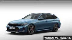 Blauw Gebruikt 2024 BMW 330e M Sport Stationwagen | € 55.895 (Goede deal)