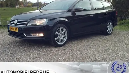 Zwart Gebruikt 2013 VW Passat Trendline Stationwagen | € 5.999 (Eerlijke prijs)