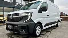 Gebruikt 2024 Renault Master Van | € 36.475 (Eerlijke prijs)