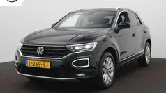 Zwart Gebruikt 2021 VW T-Roc Sport SUV | € 26.900 (Eerlijke prijs)