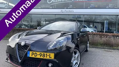 Occasion Alfa Romeo Giulietta Super 170 PK (125 kW) 2017 Zwart Hatchback