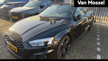 Zwart (metallic) Occasion 2022 Audi A5 Sportback S-Line Hatchback | € 38.900 (Eerlijke prijs)